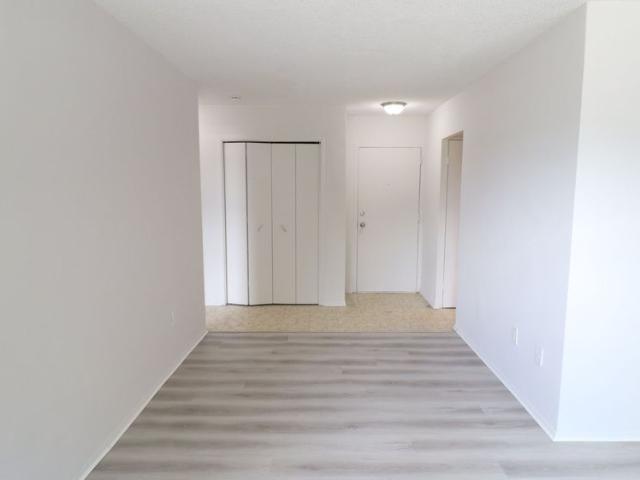 For Lease 84 Second Street Unit# 102, Orangeville, Ontario