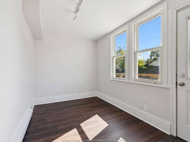 For Lease 855 LINCOLN Unit# MAIN FLOOR, Windsor, Ontario