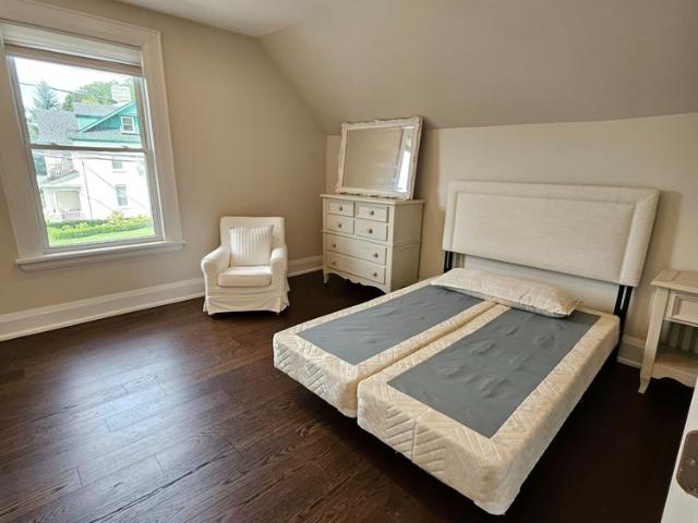 For Lease 85 Prospect Street Unit# 2nd Flr, Newmarket, Ontario