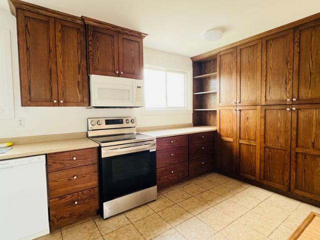 For Lease 863 Datzell Lane, Kingston, Ontario