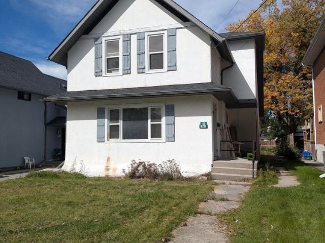 For Lease 86 Queen Street, Kawartha Lakes, Ontario