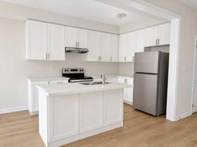 For Lease 87 Watts Mews, Kawartha Lakes, Ontario