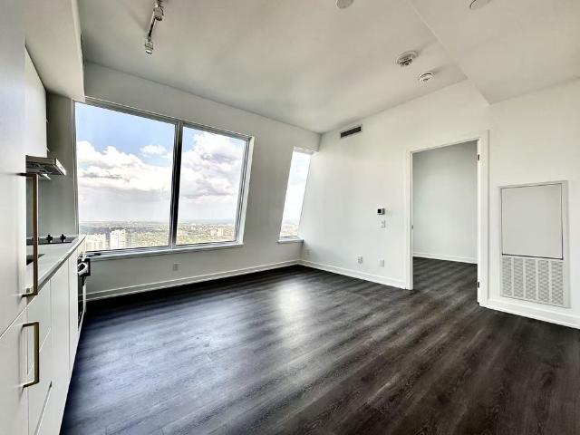 For Lease 8 Wellesley Street Unit# LPH06, Toronto, Ontario