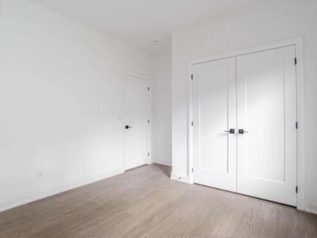 For Lease 8 Santa Barbra Lane, Halton Hills, Ontario