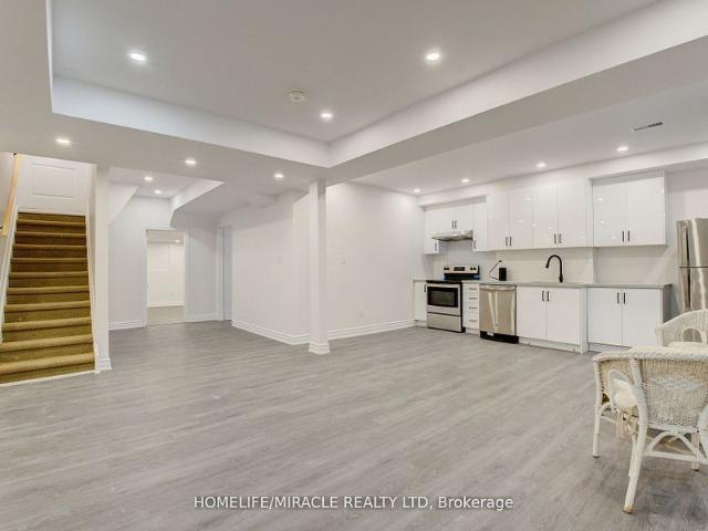 For Lease 905 Alanbury Crescent, Pickering, Ontario