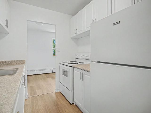 For Lease 900 Glen Street Unit# 406, Oshawa, Ontario