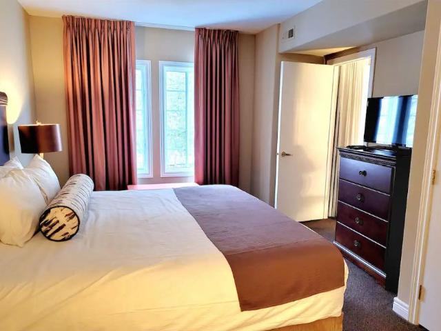 For Lease 90 Highland Drive Unit# 2208, Oro Medonte, Ontario