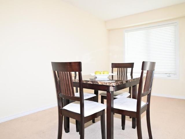 For Lease 90 SOVEREIGN'S Gate Unit# 29, Barrie, Ontario