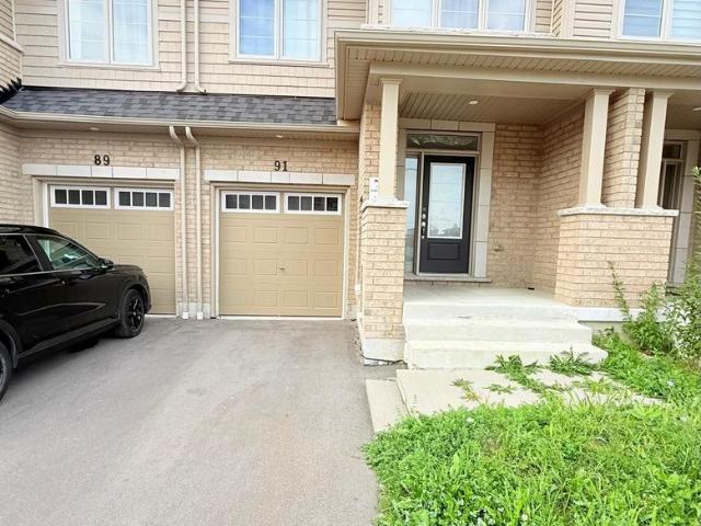 For Lease 91 Air Dancer Crescent, Oshawa, Ontario