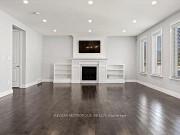 For Lease 925 Lakewood Crescent, Lakeshore, Ontario