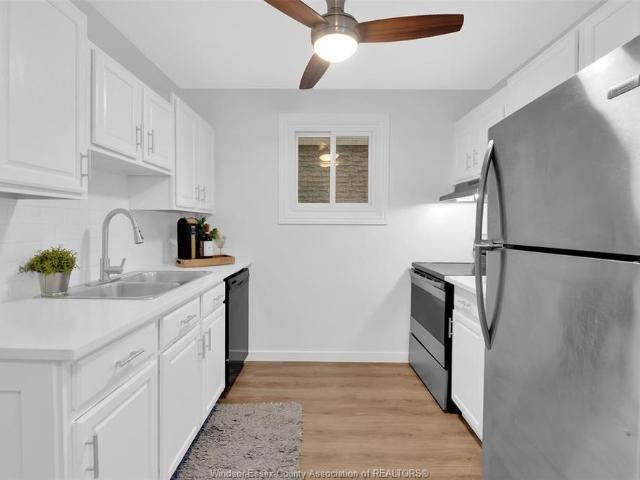 For Lease 9260 ARNCLIFFE Court, Windsor, Ontario