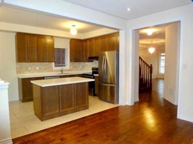 For Lease 92 Betony Drive, Richmond Hill, Ontario