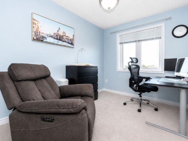 For Lease 92 Pearcey Crescent, Barrie, Ontario
