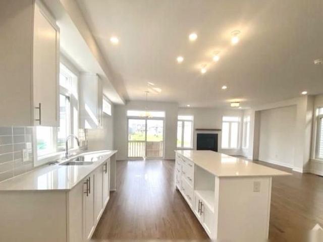 For Lease 934 Embankment Street, Stittsville Munster Richmond, Ontario