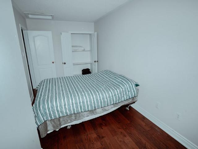 For Lease 945 Mandolin Place, Mississauga, Ontario