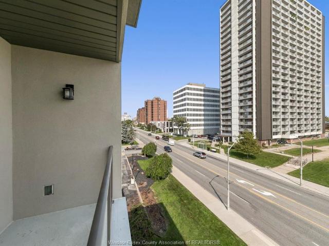 For Lease 955 OUELLETTE Avenue Unit# 401, Windsor, Ontario