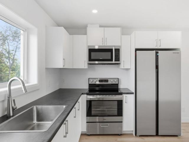 For Lease 9592 BEACHWOOD Road Unit# 1, Collingwood, Ontario