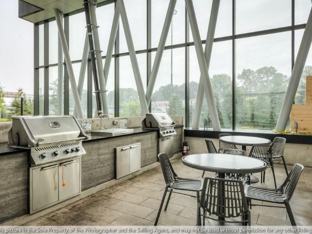 For Lease 95 McMahon Drive Unit# 511, Toronto, Ontario
