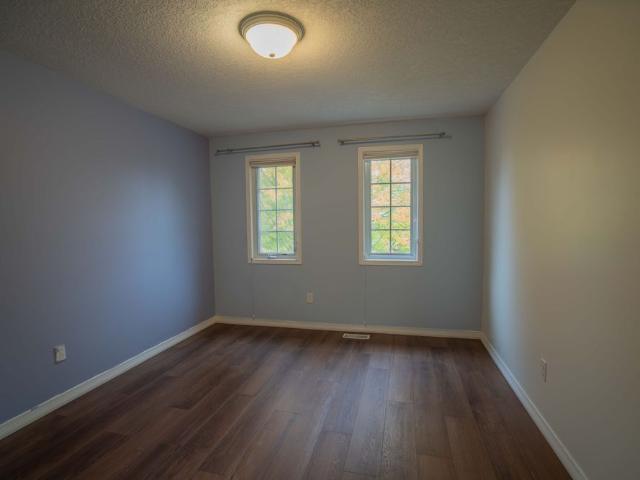 For Lease 971 Creekside Drive, Waterloo, Ontario