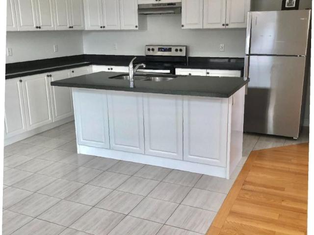 For Lease 982 Barton Way, Innisfil, Ontario