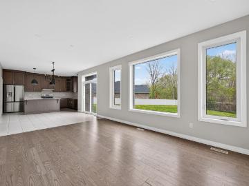 Oxford, Ontario - Office room