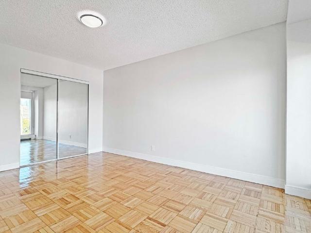 For Lease 990 Avenue Road Unit# 408, Toronto, Ontario