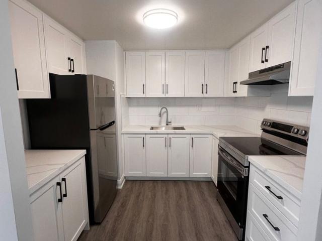 For Lease 99 Bellevue Avenue Unit# 2, Toronto, Ontario