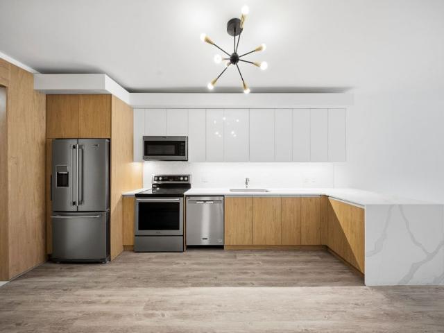 For Lease 9 Horizon Lane Unit# 2, Huntsville, Ontario