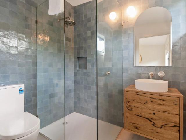 For Lease | Belle Property