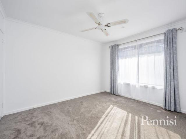 FOR LEASE BY PENNISI