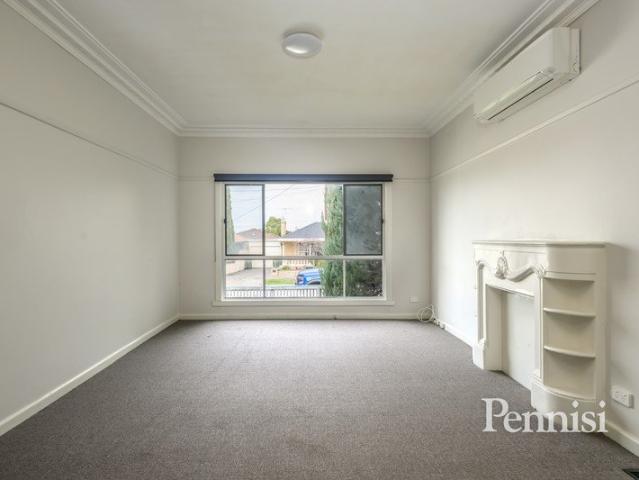 FOR LEASE BY PENNISI