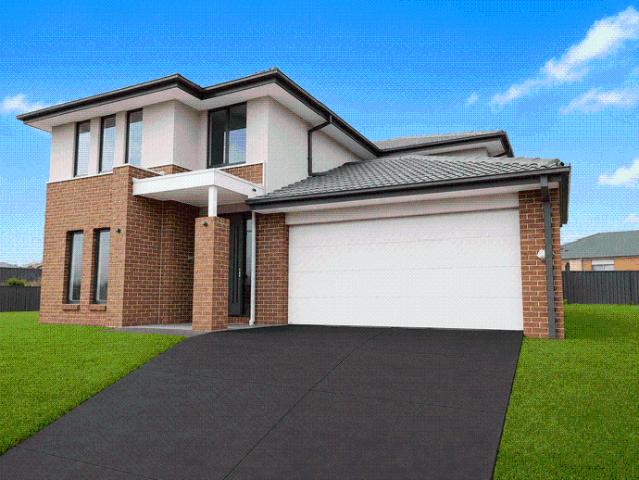 FOR LEASE Exceptional 5 Bedroom Family Living Opposite Merribrook Clyde Creek Reserve