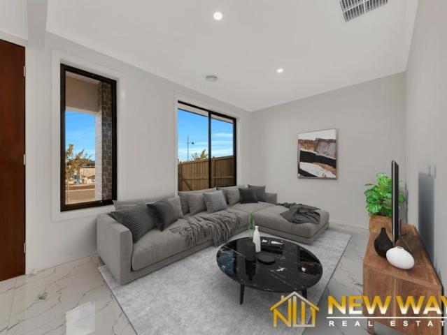 FOR LEASE FAMILY HOME IN MANDALAY ESTATE