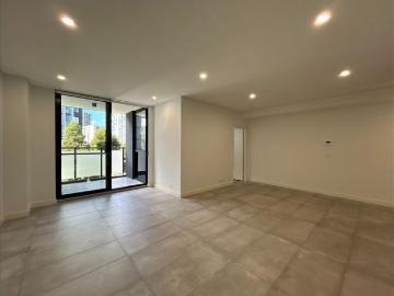 For Lease – Modern Apartment in the Heart of Wolli Creek