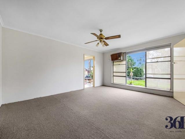 For Lease – Spacious 3 Bedroom Home in Laverton!