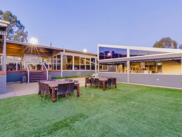 FOR LEASE Wagga's Premium Wines + Functions and Events Centre