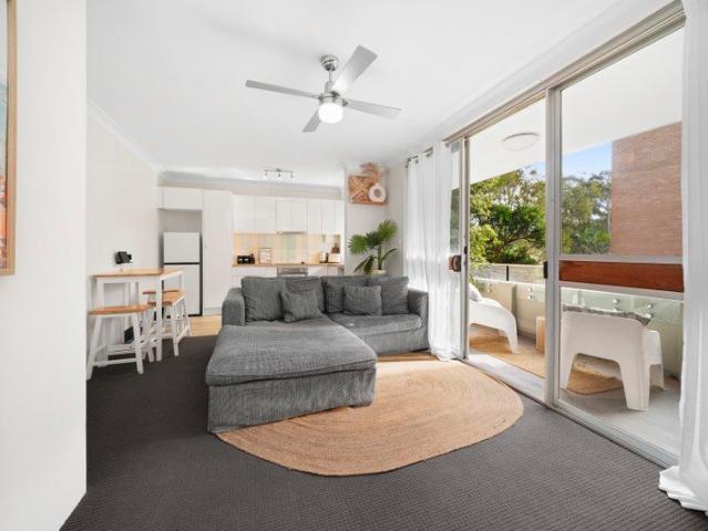 For lifestyle or investment, opposite Flynns Beach