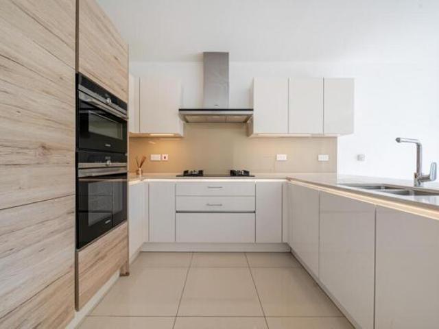 For Sale 4 Bedroom House Barnet Greater London DS101351859