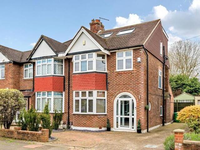 For Sale 4 Bedroom House Bromley Greater London DS101892413