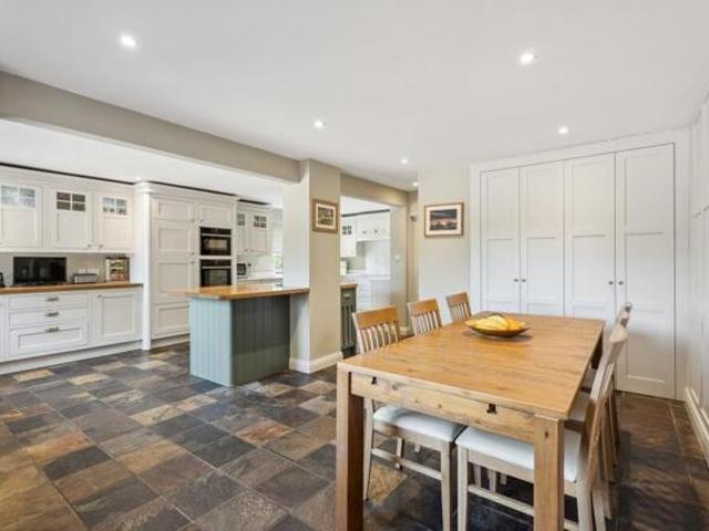 For Sale 4 Bedroom House Buckinghamshire Buckinghamshire DS101351877