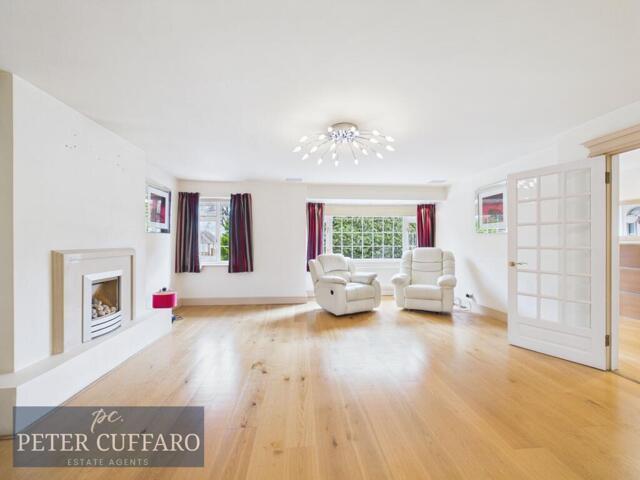 For Sale 4 Bedroom House Hertfordshire Hertfordshire DS101676450