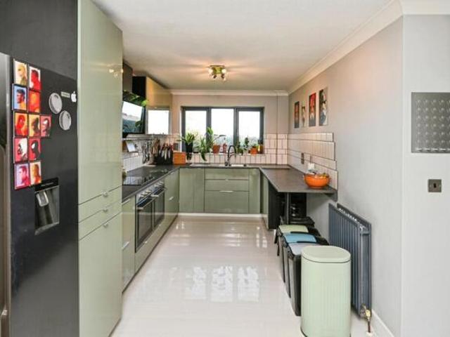 For Sale 4 Bedroom House Lincolnshire Lincolnshire DS101777640