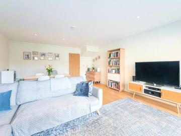 For Sale 4 Bedroom House Morden Greater London DS100648661