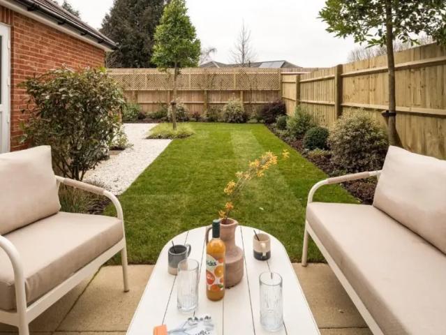 For Sale 4 Bedroom House Maidenhead Maidenhead DS102596782