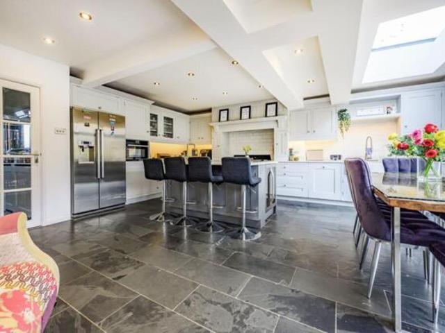 For Sale 4 Bedroom House St. Albans Hertfordshire DS101678001