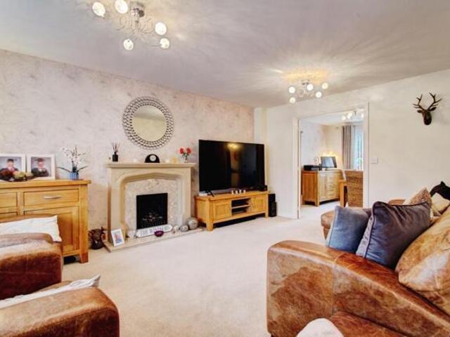 For Sale 4 Bedroom House Rugeley Staffordshire DS101677008