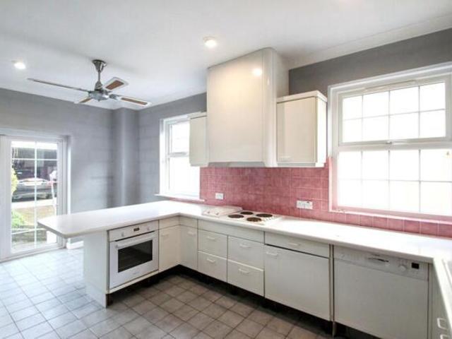 For Sale 4 Bedroom House Woodford Green Greater London DS101996194