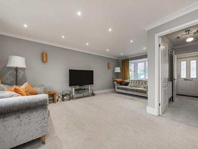 For Sale 4 Bedroom House Watford Hertfordshire DS100881741