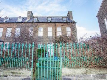 For Sale 4 Bedroom House Wick Wick DS100456864