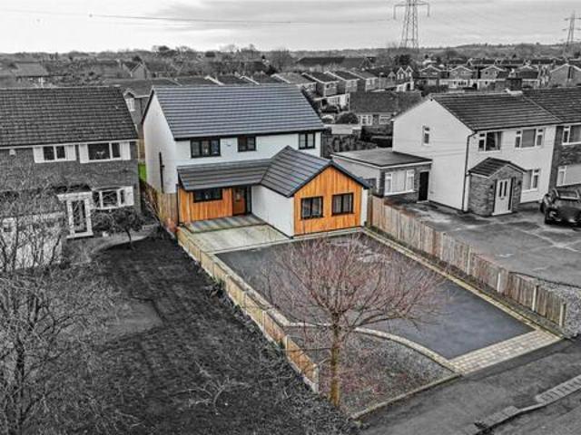 For Sale 4 Bedroom House Tamworth Staffordshire DS100917487